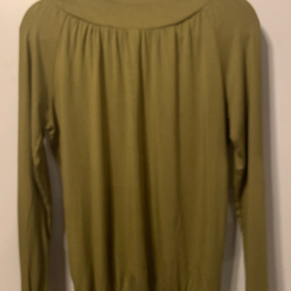 Top - Picture 6 of 7